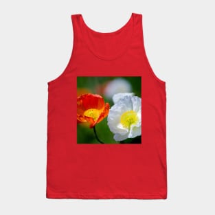 Beautiful poppy flowers close up Tank Top